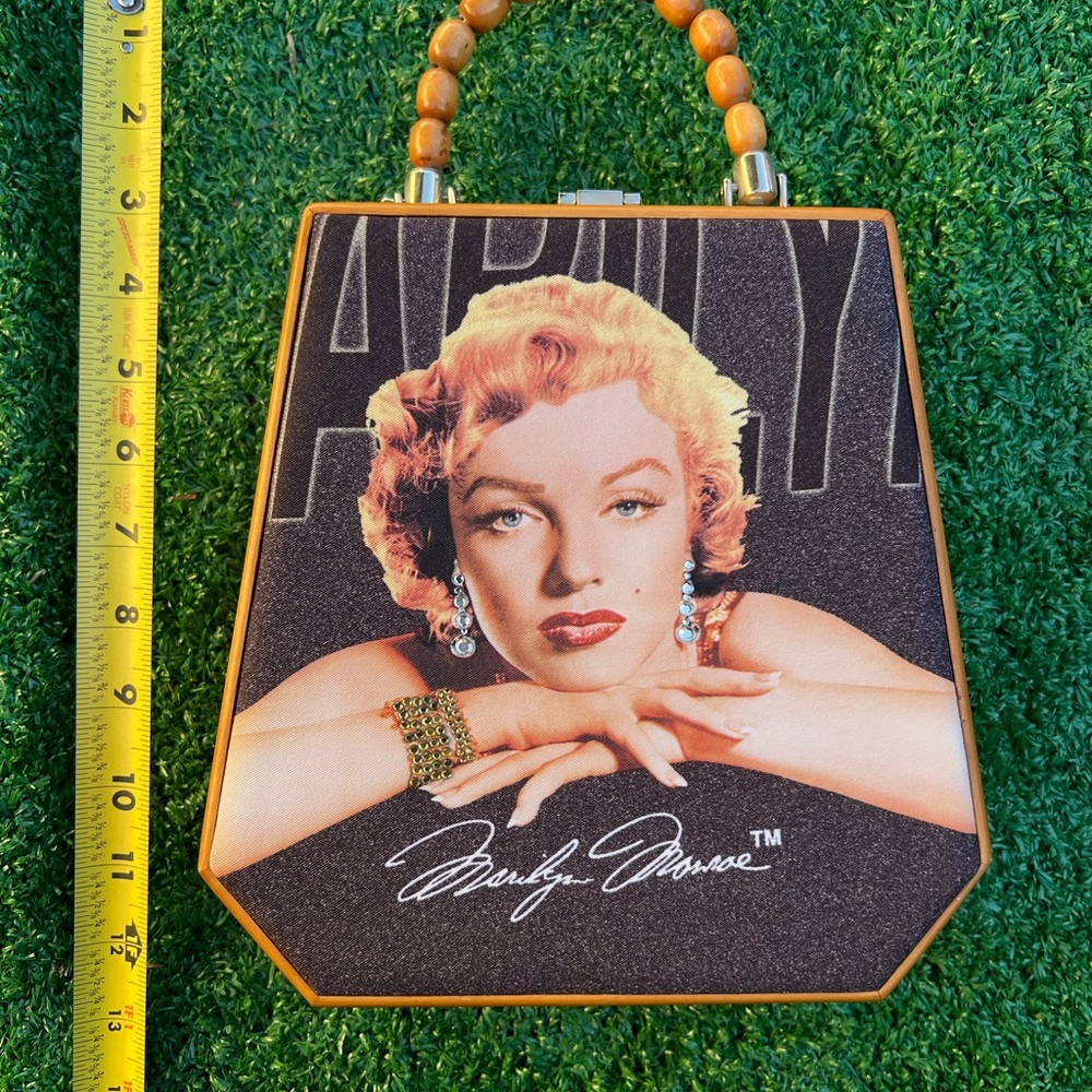 Marilyn Monroe 9” Wooden Purse NWOT